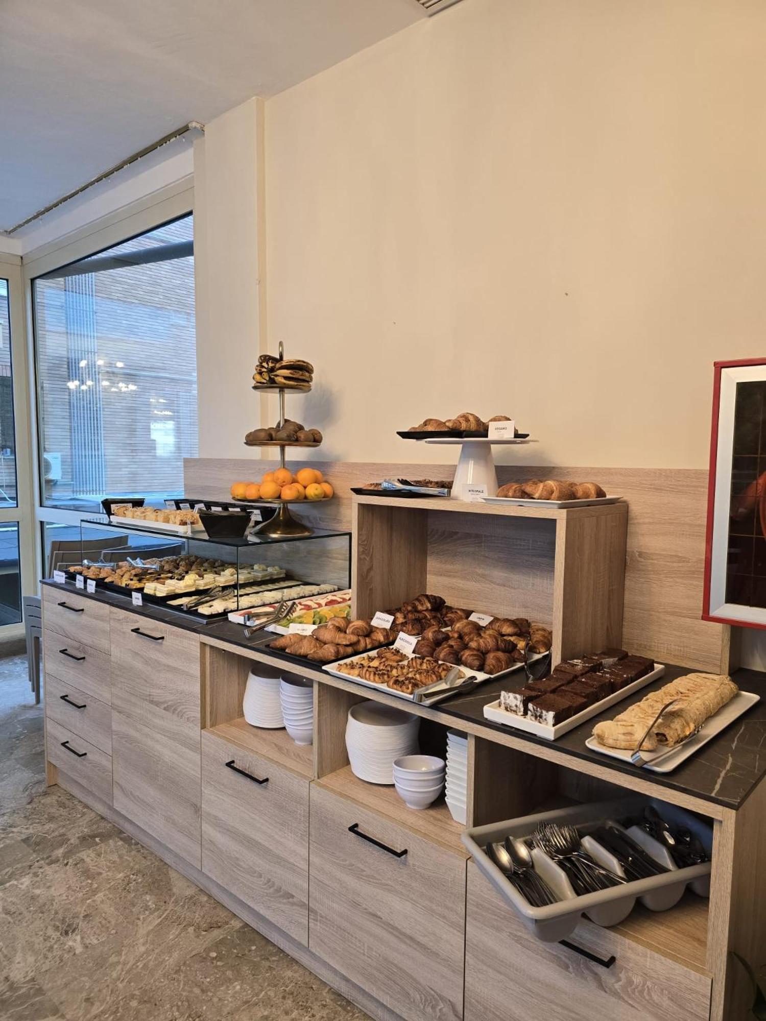 Hotel Helios Beach Μιλάνο Μαριτίμα Εξωτερικό φωτογραφία
